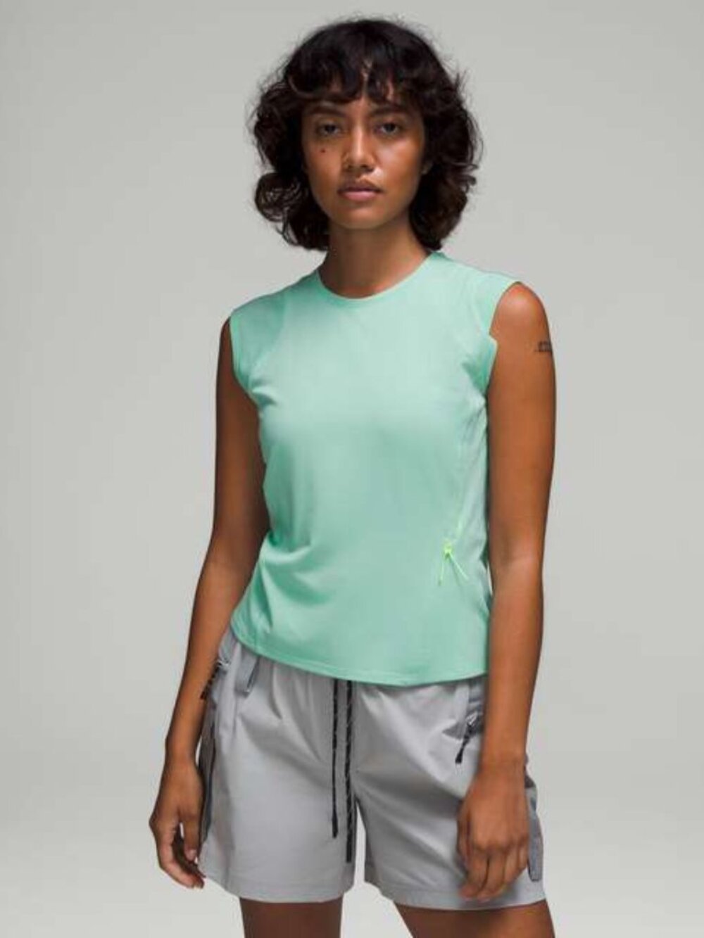 LULULEMON Cap Sleeve Hiking Tank Size 4